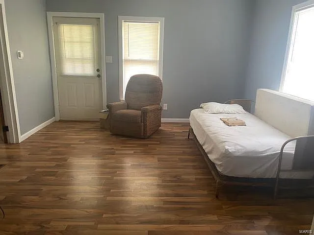 1 bed, 784 sqft, $900 — Photo 3