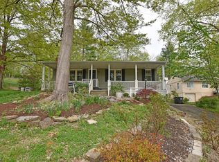 7128 Paddison Rd, Anderson Twp, OH 45230