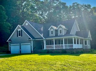 1862 Greenbriar Rd, Louisa, KY 41230