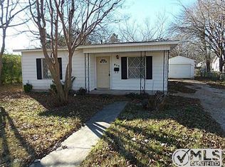 917 N Elm St, Lancaster, TX 75146