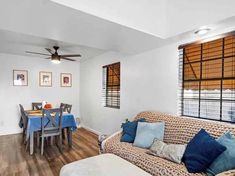 1430 W La Jolla Dr #1430 — Photo 12
