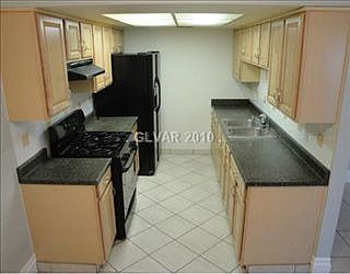 3rd image of 201 Misty Isle Ln Unit D