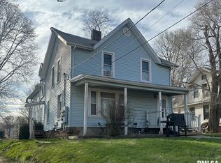 260 N Broad St, Galesburg, IL 61401