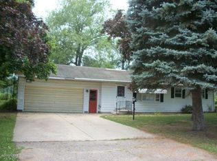 69394 Vicky Dr, Sturgis, MI