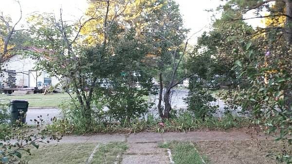 2nd image of 524 E 14th St