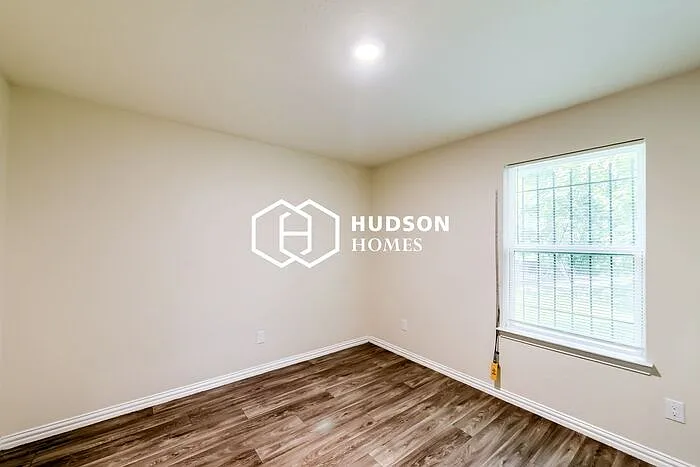 3909 King St #A — Photo 10