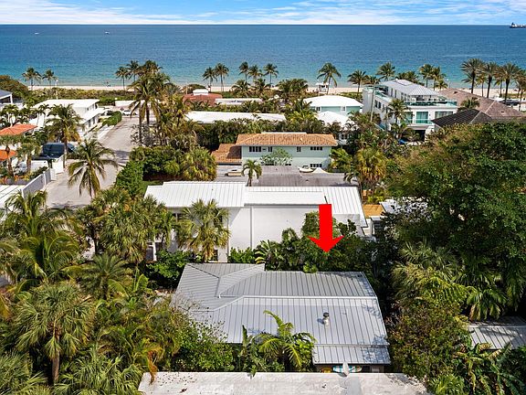 2nd image of 3316 NE 18th Street