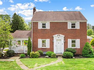 51 Hollow Haven Dr, Pittsburgh, PA 15236