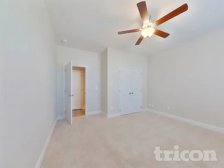 83 Leyland Ct — Photo 9