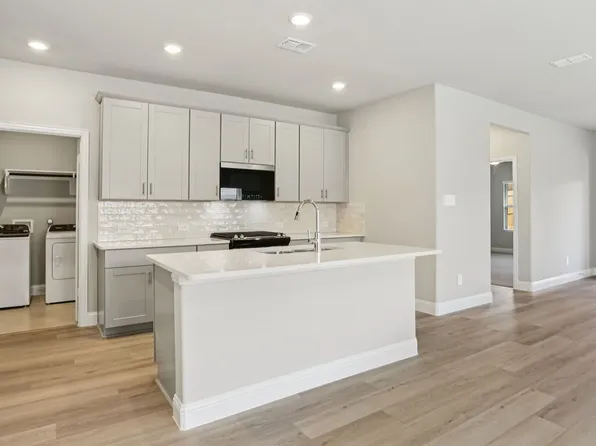 418 Ezra Ln, McKinney, TX 75069