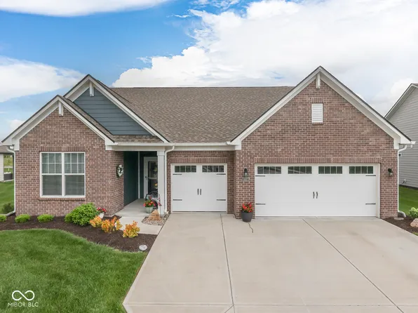 3697 Chalmers Dr, Bargersville, IN 46106