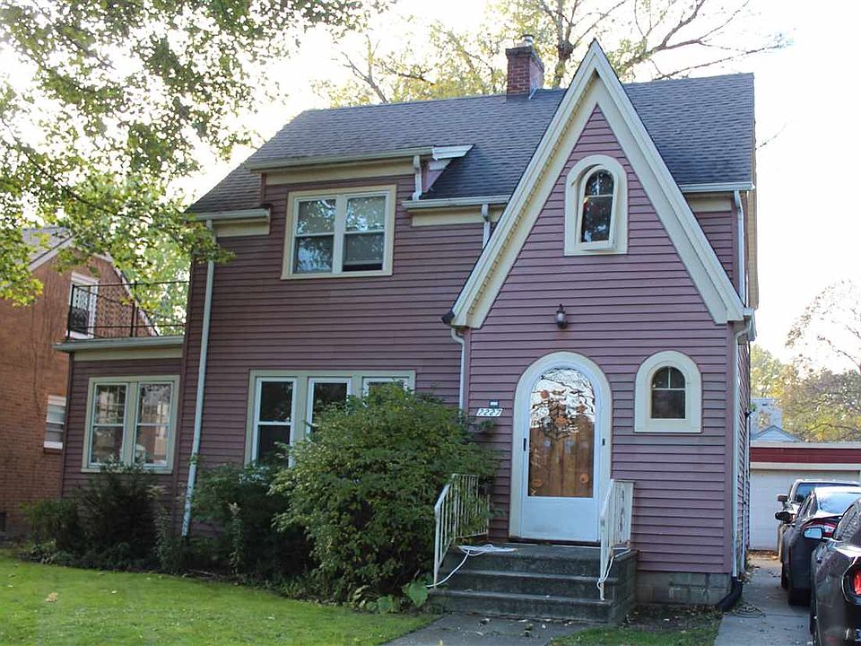 1st image of 2227 N Woodbridge St