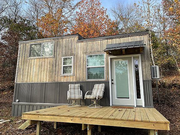 3rd image of 4304 Tates Mill Rd