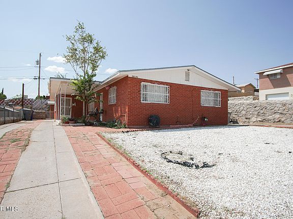 2nd image of 2416 Silver Ave
