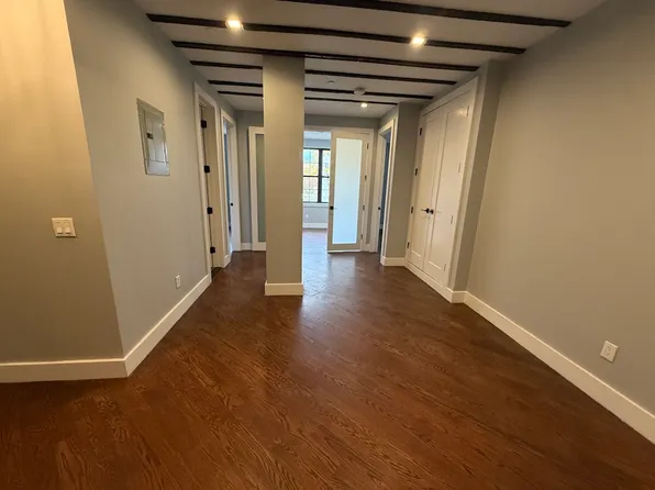 35 Claver Place image 6 of 15