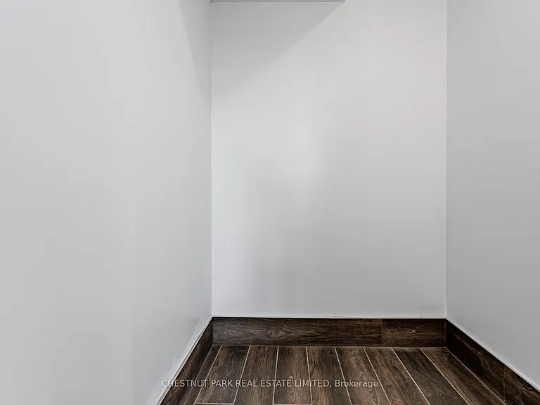 535 Parliament St #304A — Photo 17