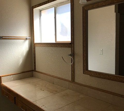 5th image of 2953 Bluebonnet Dr