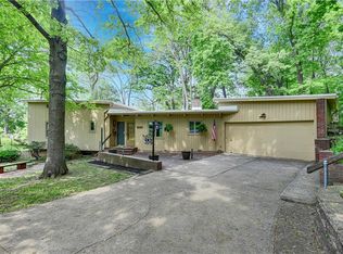 6521 Burnham Dr, Mission, KS 66202