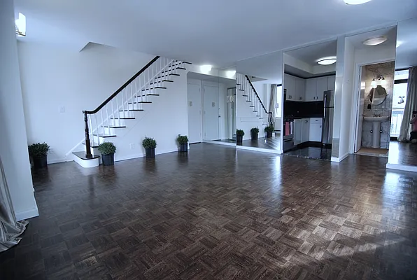 Rented by Owner | media 1