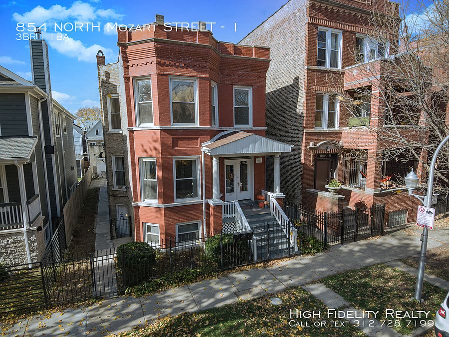 1st image of 854 N Mozart St #1