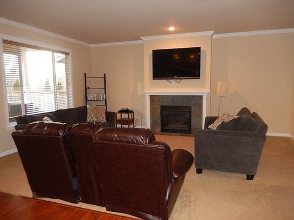 4th image of 19321 90th Avenue Ct E