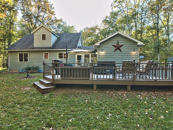 3rd image of 304 Rossmor Dr