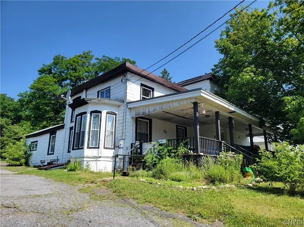 4921 N Jefferson St, Pulaski, NY 13142