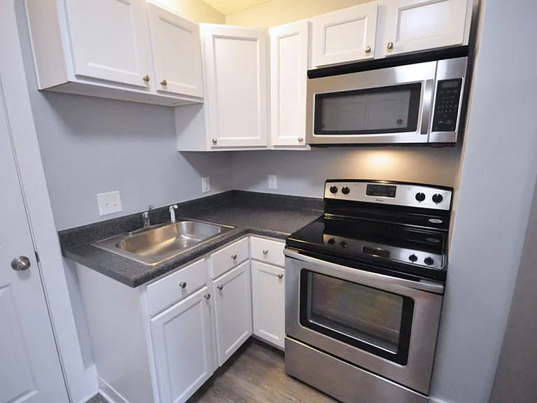 51 McMillen Ave #B — Photo 3