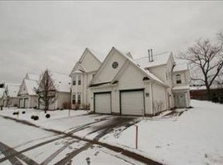 9840 Old Johnnycake Ridge Rd, Mentor, OH 44060