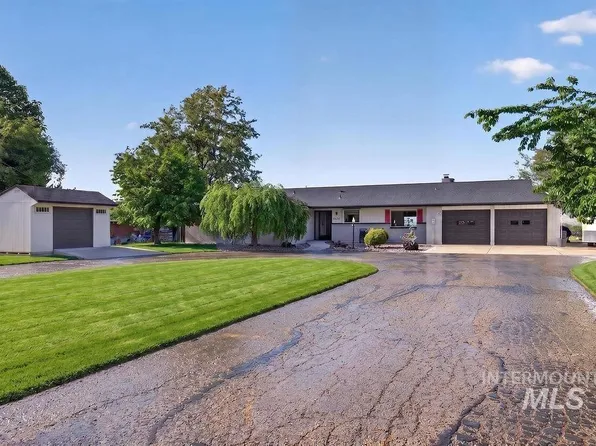 4230 E Chinden Blvd, Eagle, ID 83616