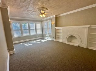 6327 N Oakley Ave #1, Chicago, IL 60659