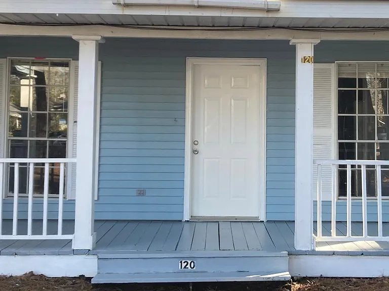 120 Beech St — Photo 22