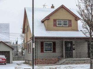 926 S 14th St, Sheboygan, WI 53081