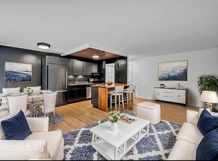 315 Solon Rd, Chagrin Falls, OH 44022