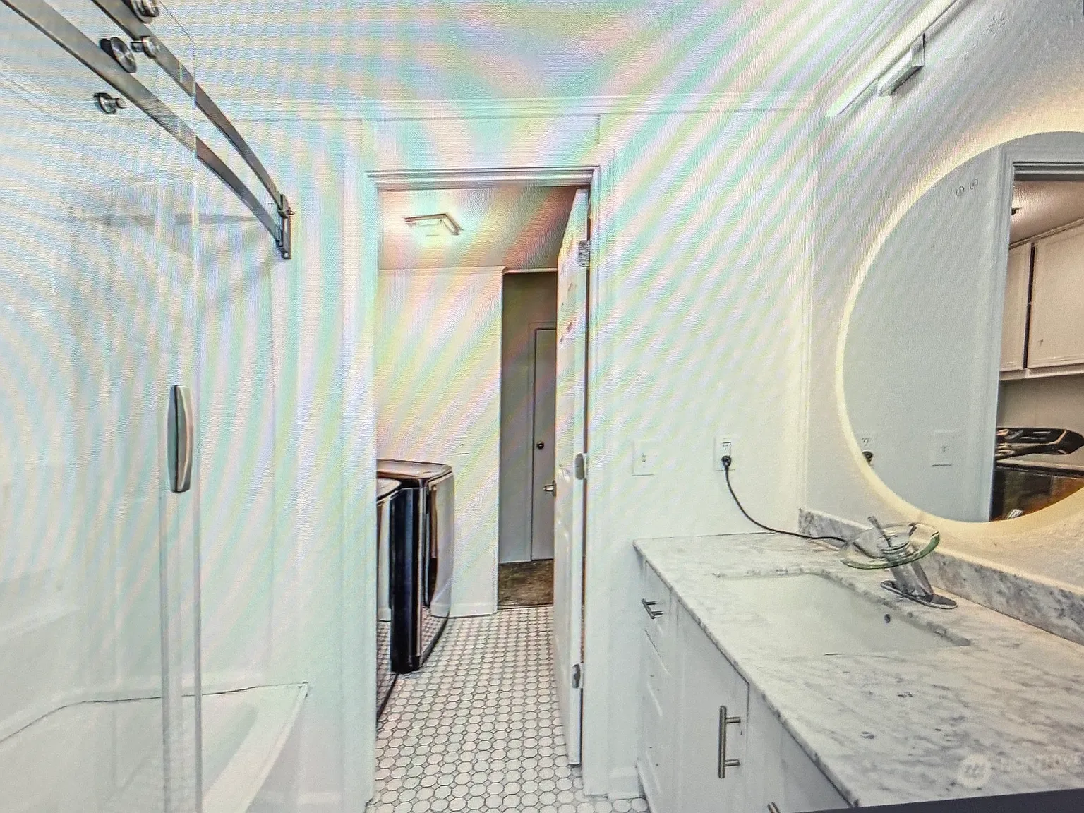 2 bed, 864 sqft, $2,600 — Photo 3