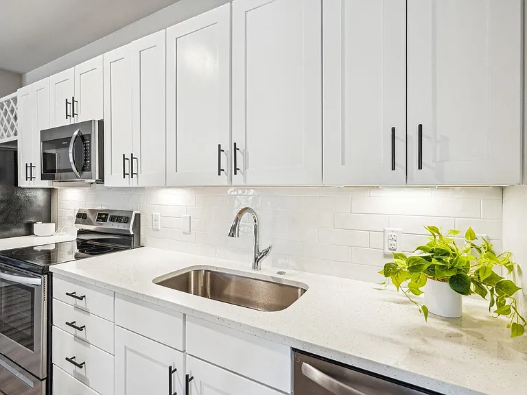 Satori West Ashley — Photo 19