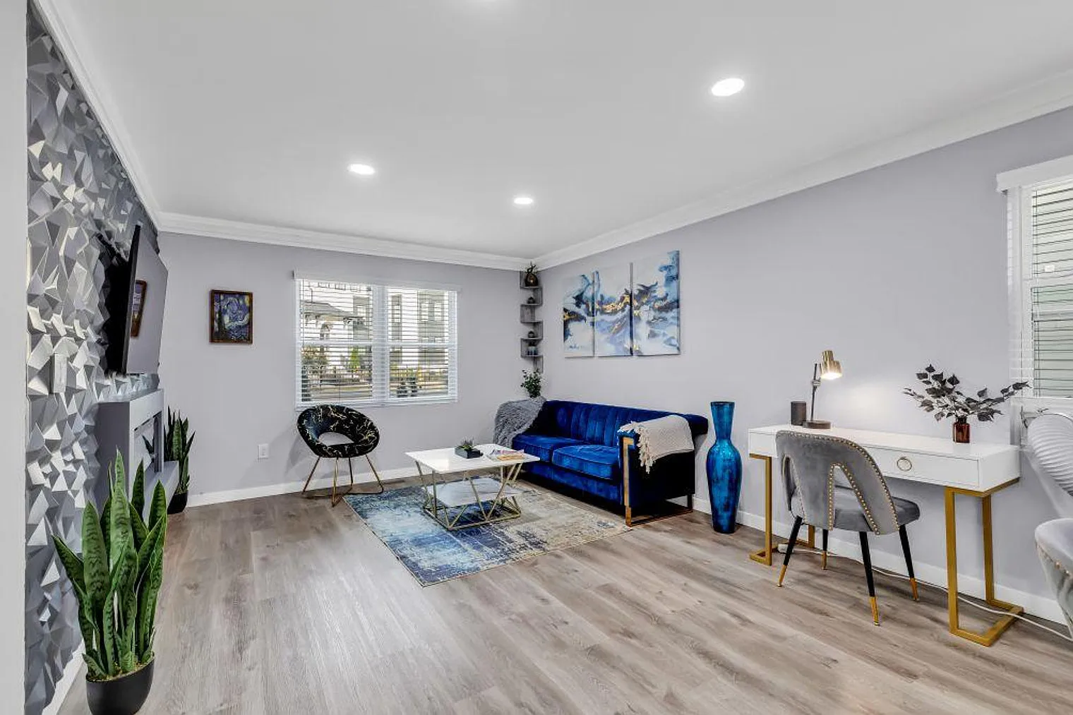 4 bed, 2.0 bath, 1291 sqft, $6,983 — Photo 4
