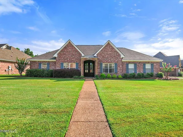 417 Edgewood Xing, Brandon, MS 39042