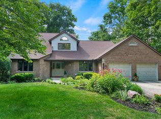7547 Fairwayglen Dr, Cincinnati, OH 45248