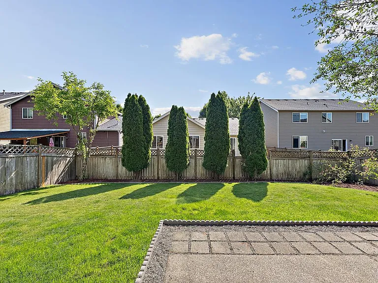 9966 Dain St SE — Photo 36