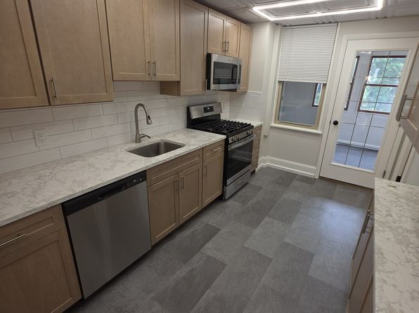 154 Milton Ave #2SOUTH