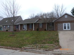 508 Charter Oak Dr, Sherman, IL 62684