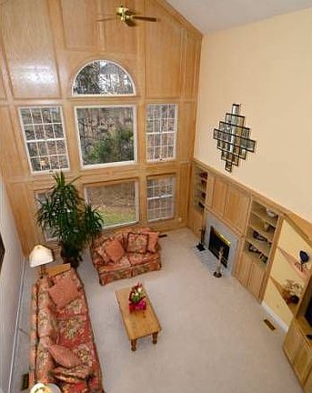 Floor to Ceiling Windows