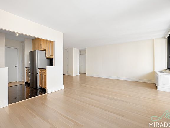 4th image of 145 W 67th St APT 34E