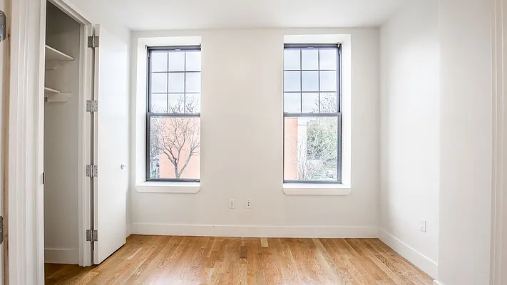 Rented by Nooklyn NYC LLC | media 15