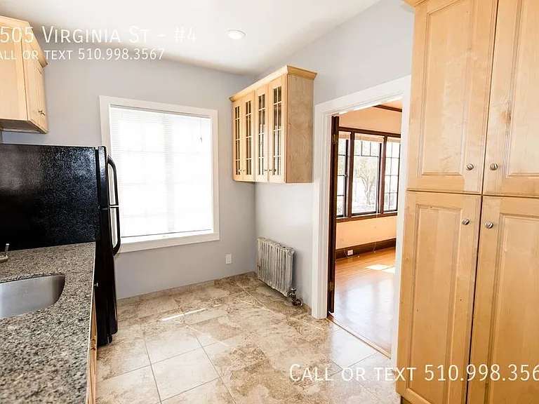 2505 Virginia St #4 — Photo 4