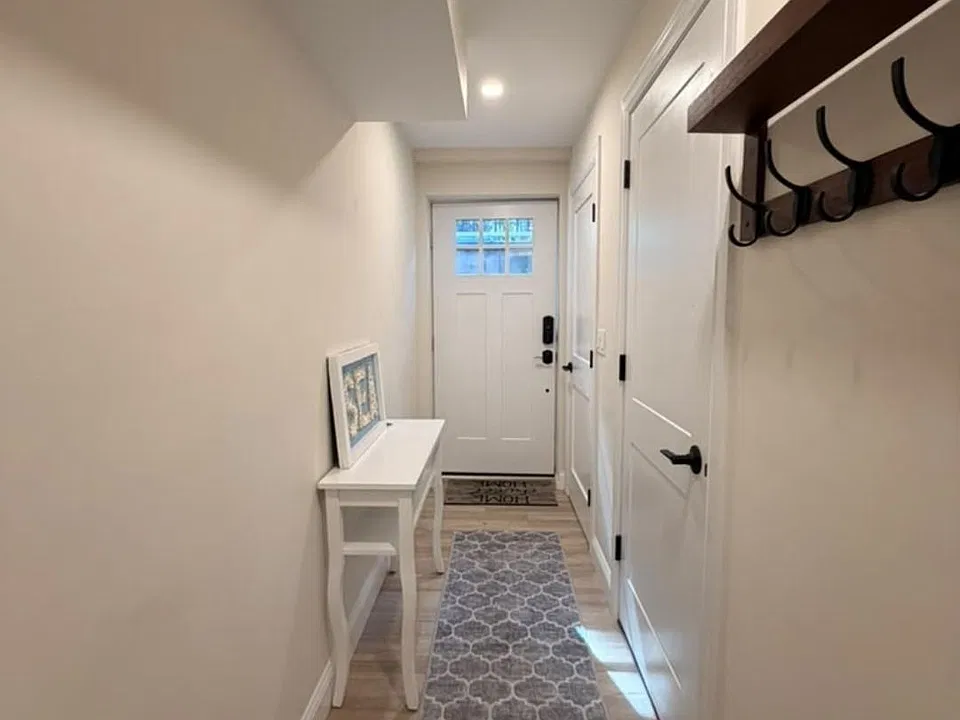 16 Ocean Ave