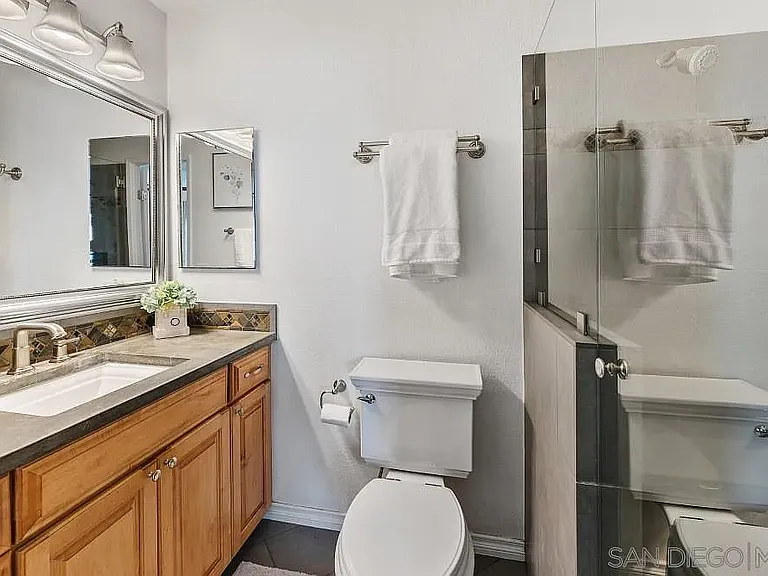 15404 Nawa Ct — Photo 29