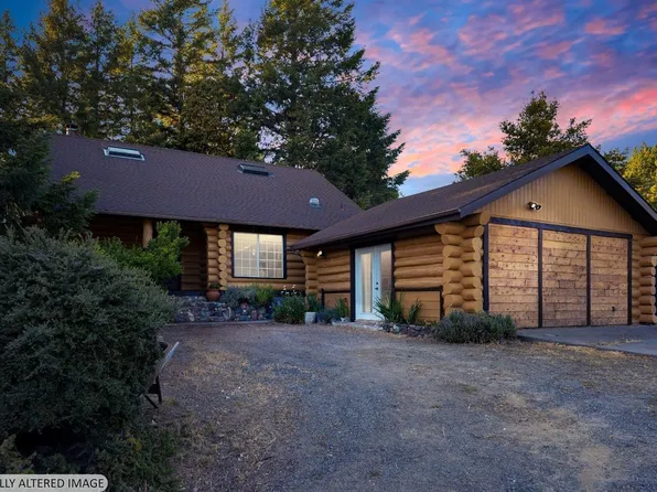 2260 Oriole Lane, Willits, CA 95490