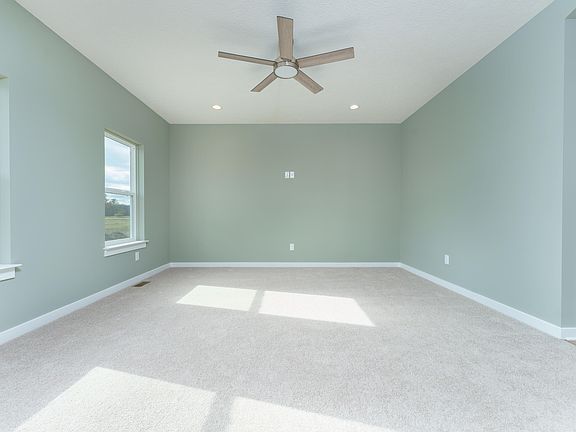 5th image of 15277 Sherwood Ln